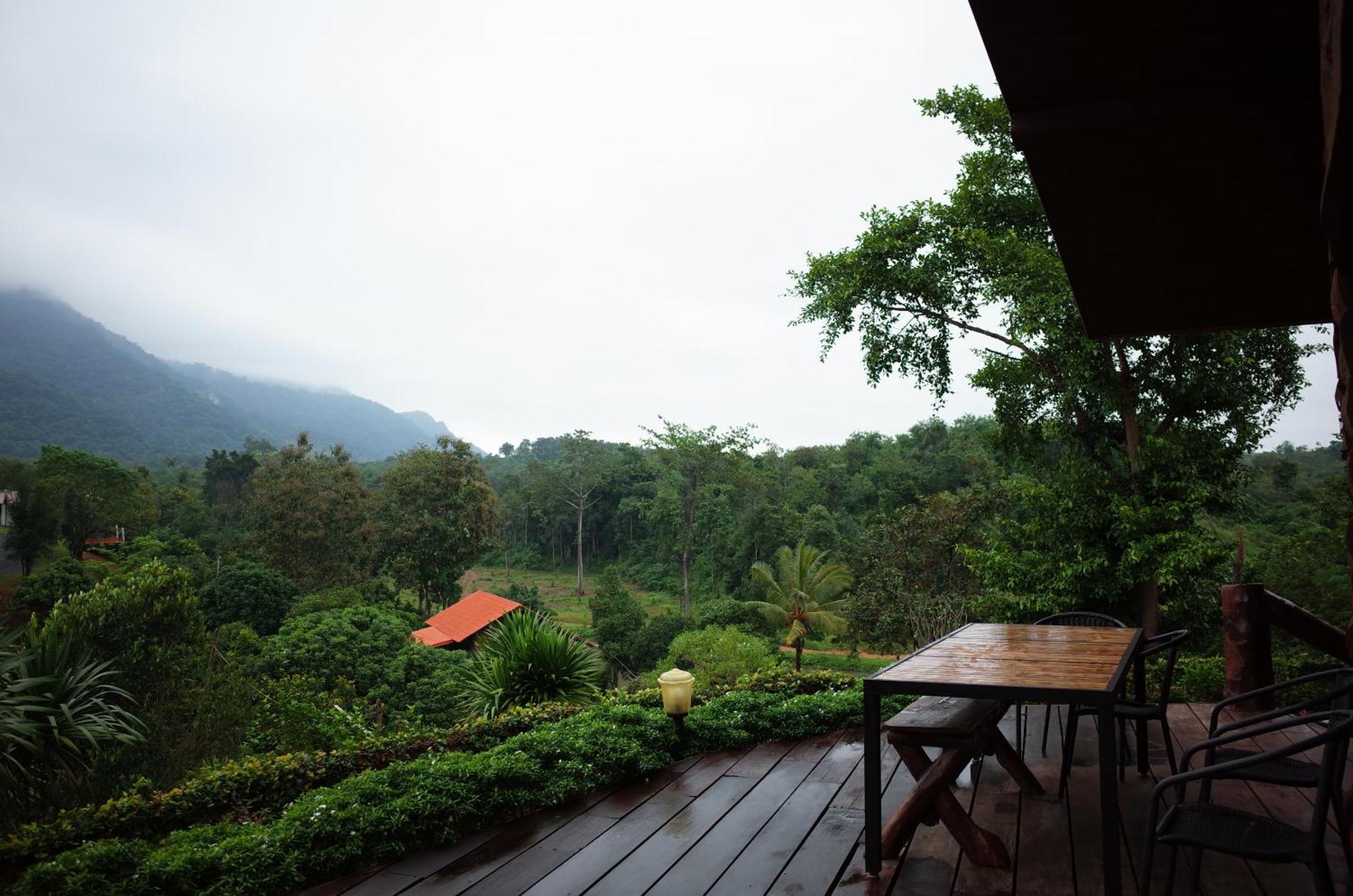 Nuyu Khaoyai Hotel Pong Talong Eksteriør billede